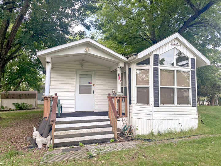 Property Photo:  24/99 Woodhaven  IL 61367 