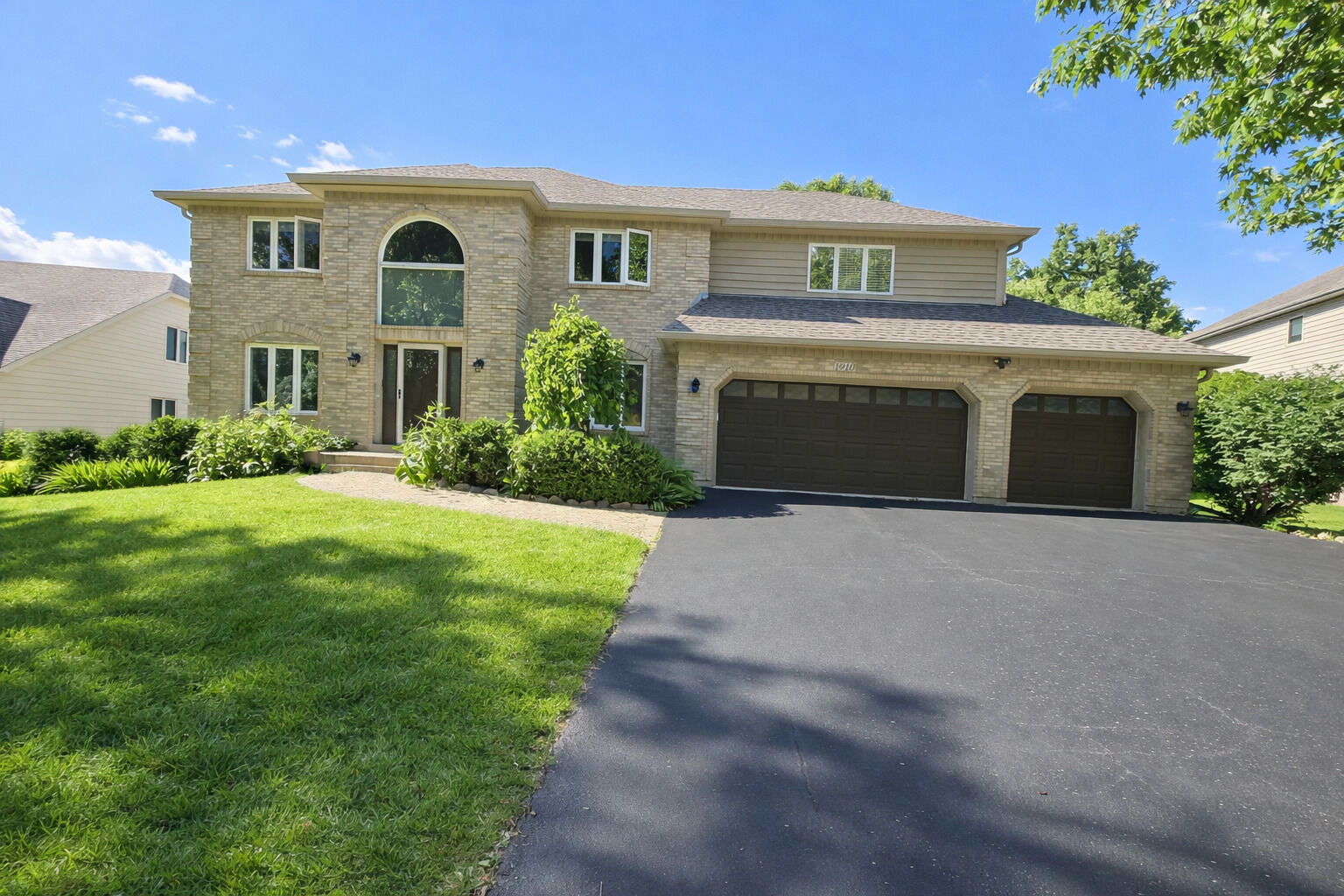 Property Photo:  1910 Morgan Circle  IL 60565 