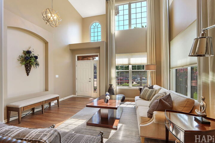 Property Photo: 10977 Greywall Lane IL 60142