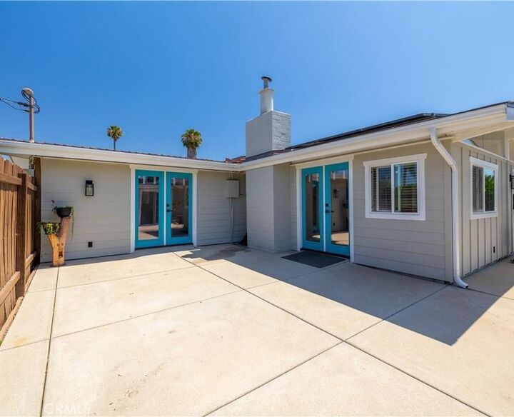 Property Photo: 325 Salina Court CA 92083