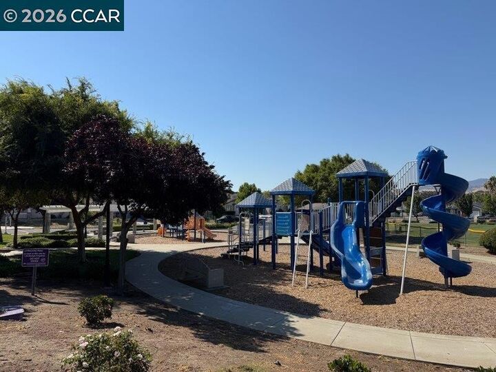 Property Photo:  67 Standley Ct  CA 94565 