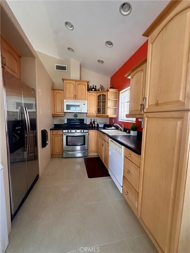Property Photo: 17466 Haynes CA 92530