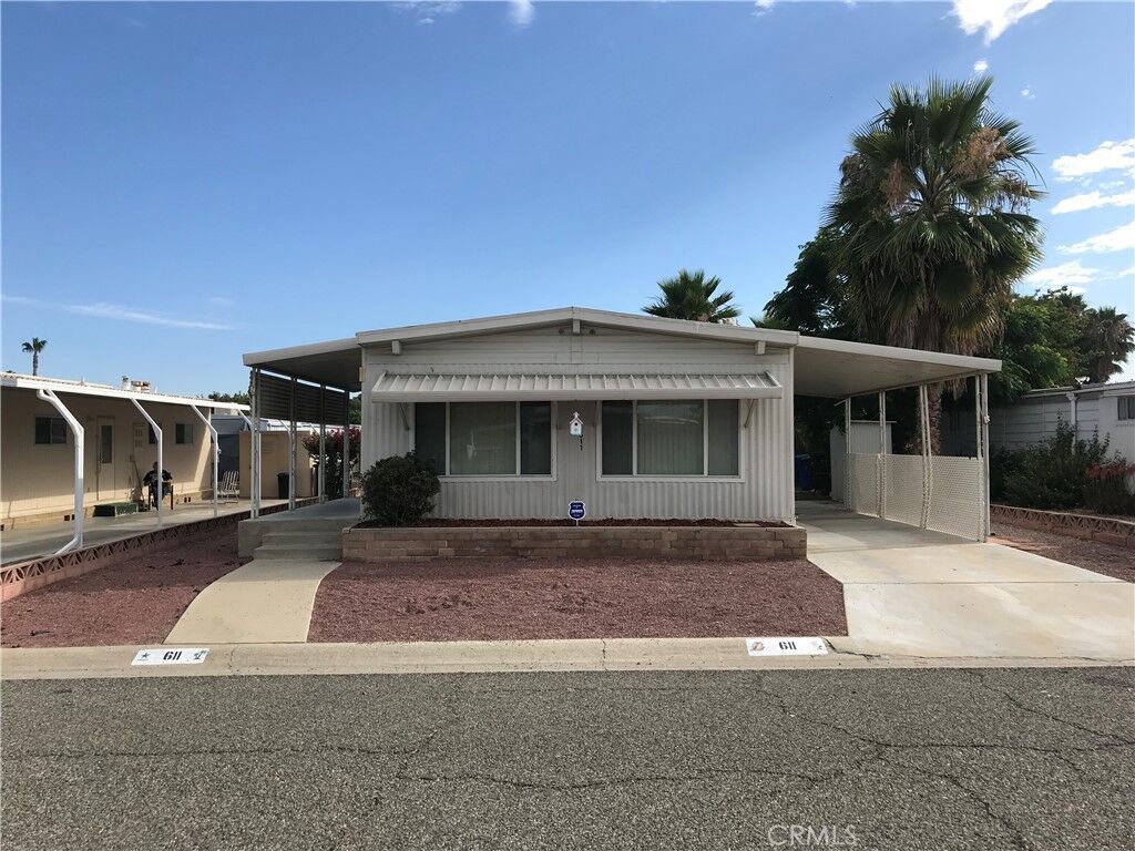 Property Photo:  611 Santa Clara  CA 92543 