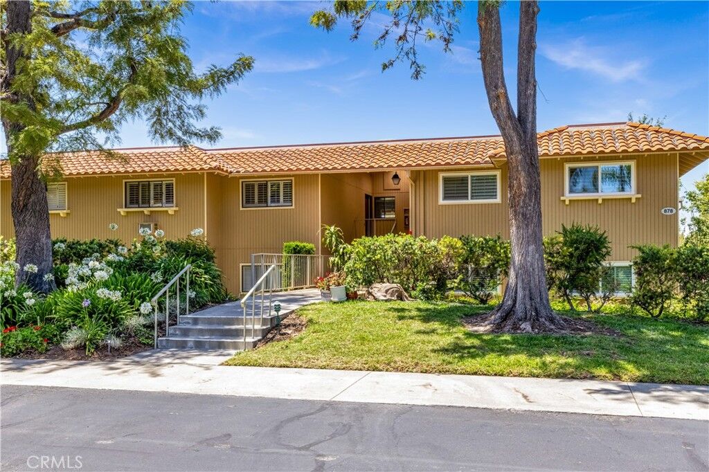 Property Photo: 878 Via Mendoza P CA 92637