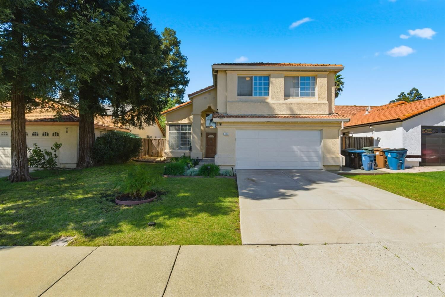 Property Photo:  4804 Lefebvre Way  CA 94531 