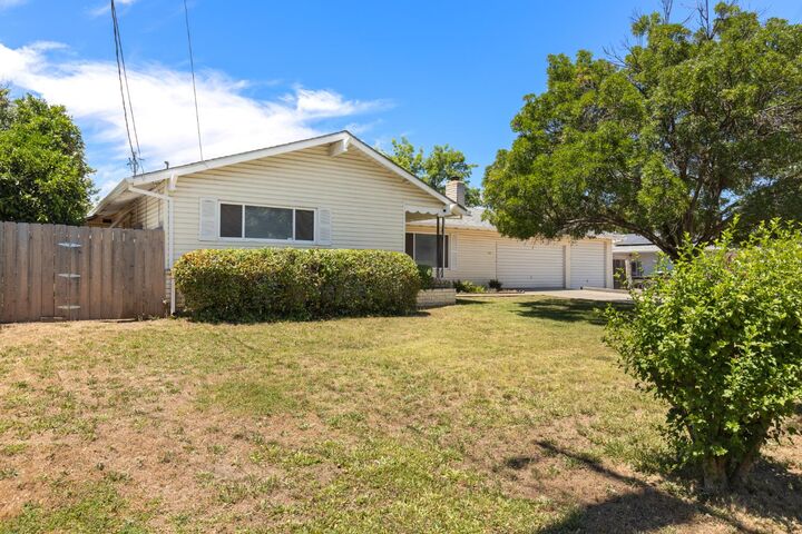 Property Photo: 3361 Hackamore Lane CA 95973
