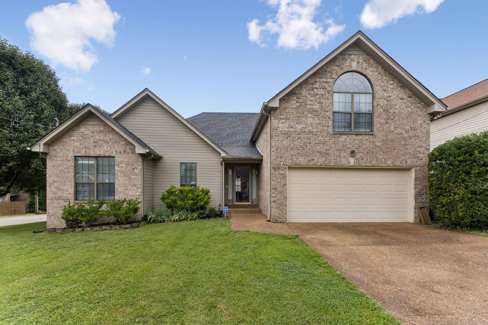 Property Photo:  5245 Catspaw Dr  TN 37013 
