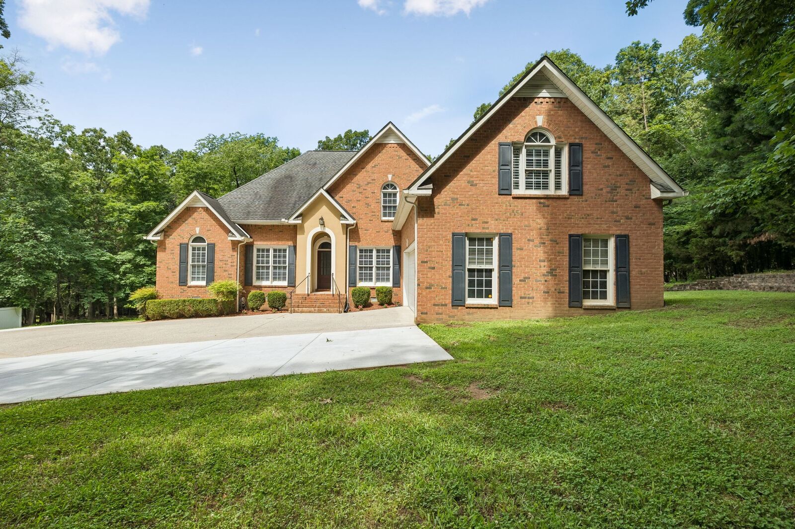 Property Photo:  3422 Red Oak Trl  TN 37130 