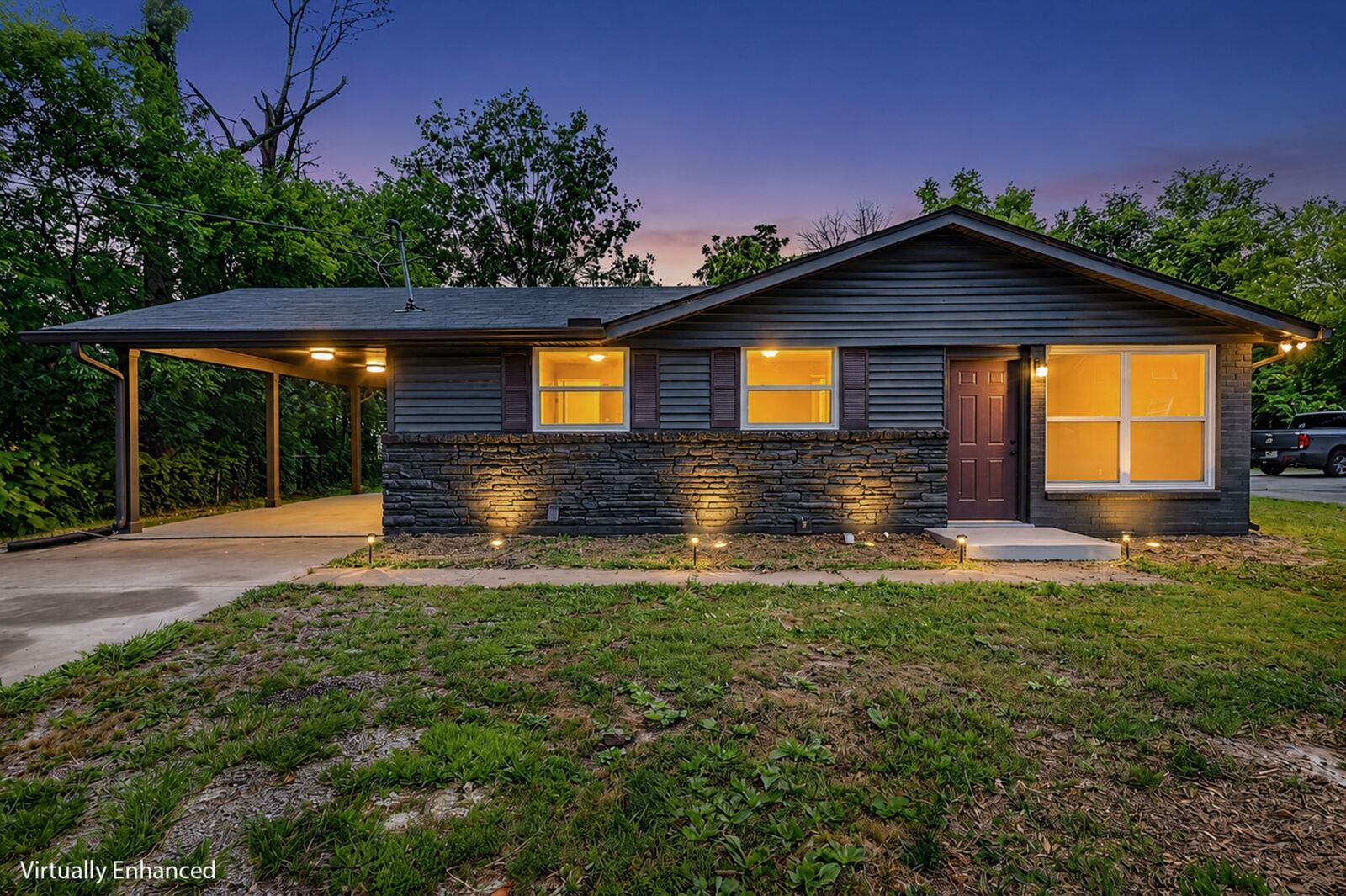 Property Photo:  3107 Richmond Hill Dr  TN 37207 