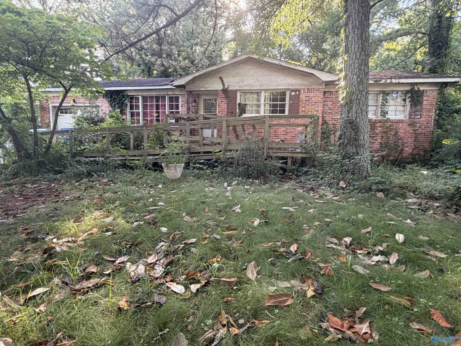 Property Photo:  2207 Laverne Drive NW  AL 35801 