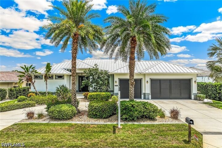 Property Photo:  2477 Sierra Lane  FL 33950 