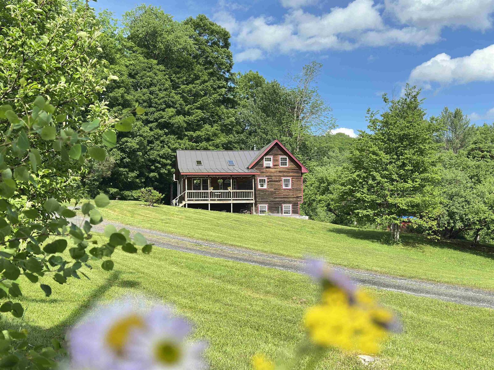 Property Photo: 302 Brook Road VT 05038