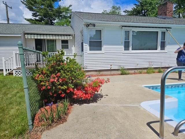 Property Photo:  68 Robinson Road  NH 03060 