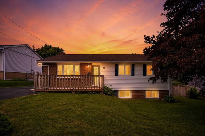 Property Photo:  88 Ancaster Court  NS B2V 1J4 
