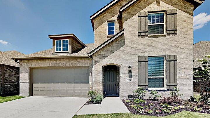 Property Photo: 1552 Seminole Drive TX 75126