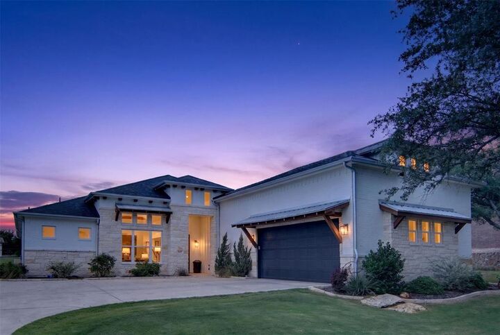Property Photo: 257 Martin Drive TX 76049