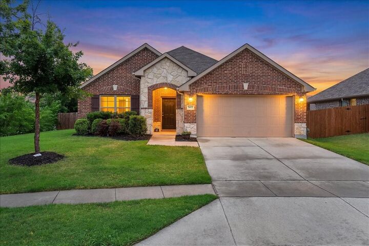 Property Photo:  3601 Brahman Court  TX 75071 