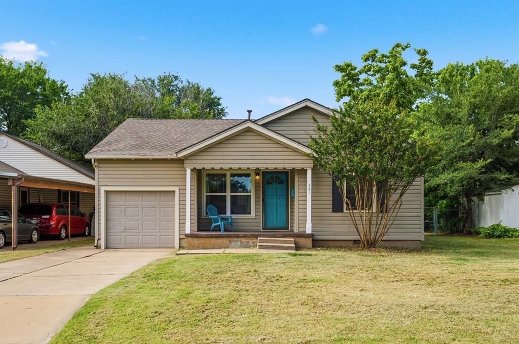 Property Photo: 751 Iowa Street OK 73069