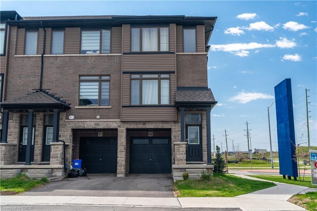 Property Photo: 120 Court Drive 56 ON N3L 0N2