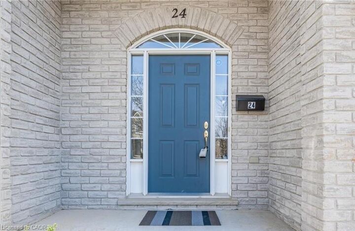 Property Photo:  460 Woolwich Street 24  ON N2K 4G8 