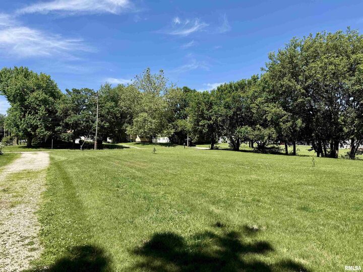 Property Photo:  000 W Main Street  IL 61401 