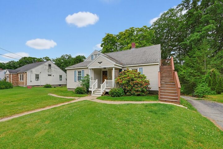 Property Photo:  20 Pinehurst Ave  MA 01501 