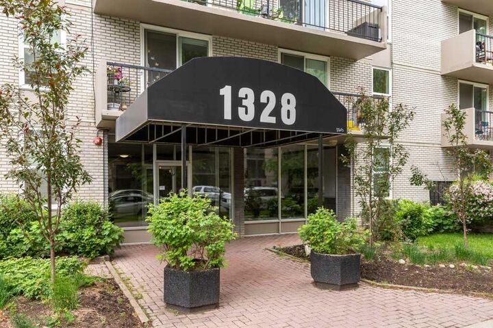 Property Photo:  1328 13 Avenue SW 503  AB T3C 0T3 