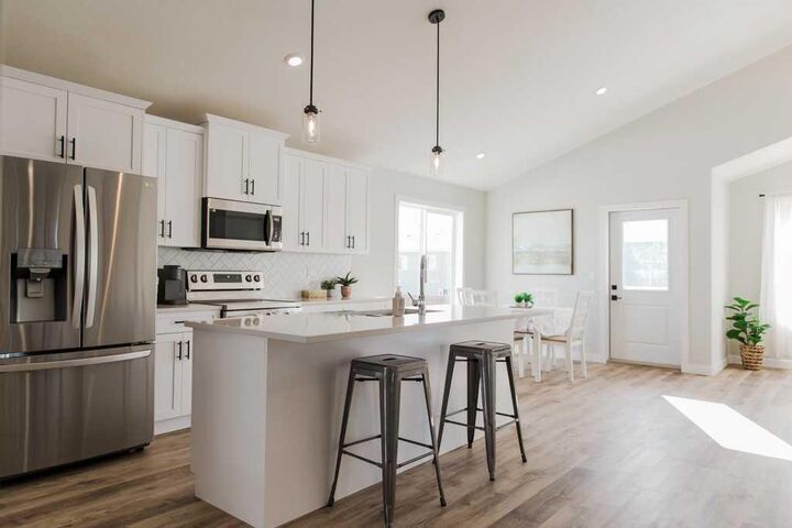 Property Photo: 9541 114 Avenue AB T8X 0W7