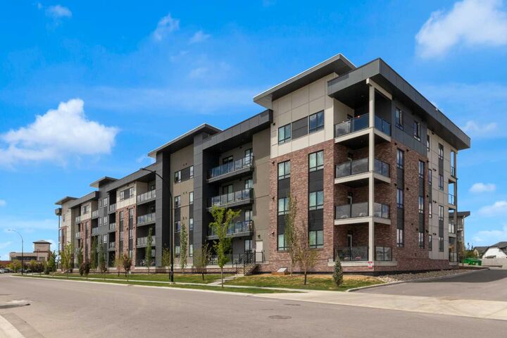 520 Reynolds Avenue SW 1204 — photo 1