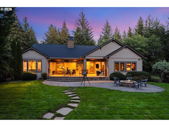 Property Photo:  2821 Skye Rd  WA 98671 