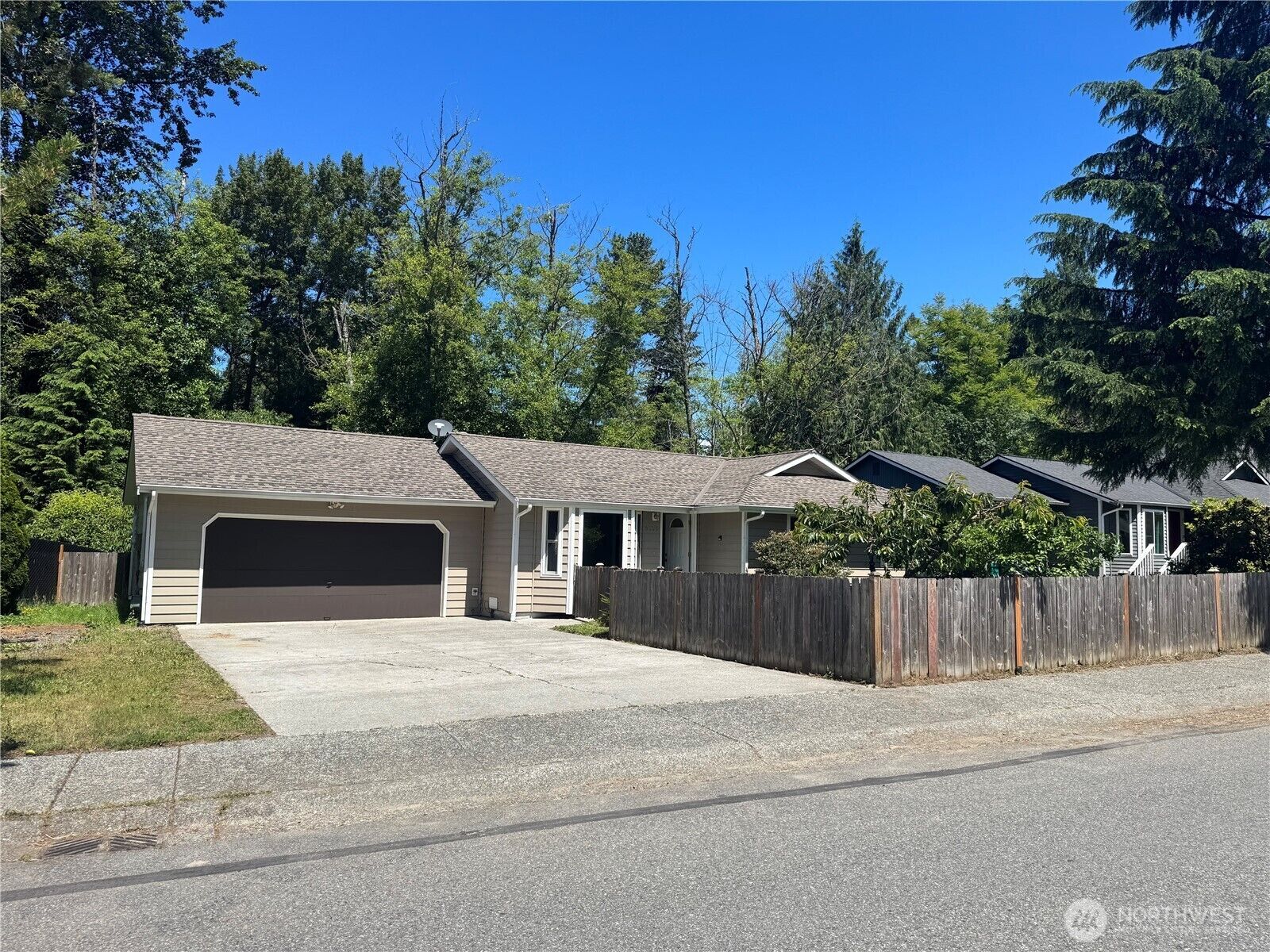 Property Photo:  9125  15th Place SE  WA 98258 