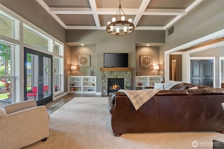 Property Photo:  8022  57th Lane NE  WA 98516 