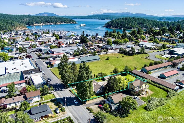 Property Photo: 460 Argyle Avenue WA 98250
