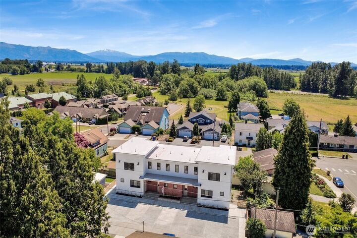 Property Photo: 105 S 8th Street 101 WA 98264