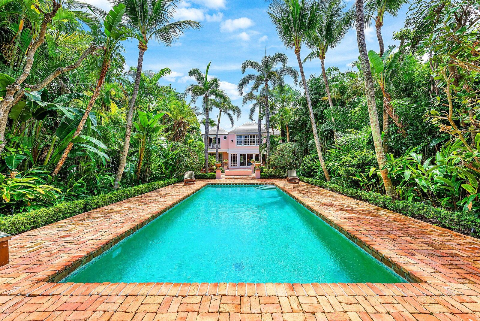 Property Photo: 406 N Ocean Boulevard FL 33483