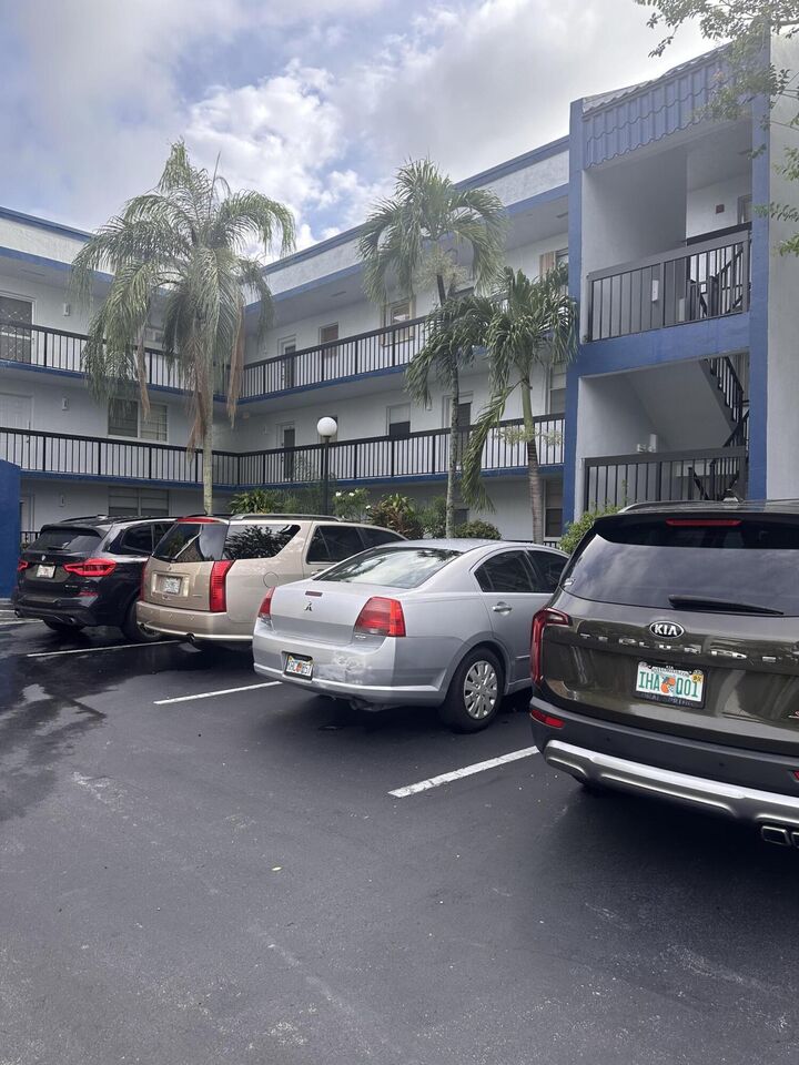 Property Photo:  3090 Holiday Springs Boulevard 310  FL 33063 