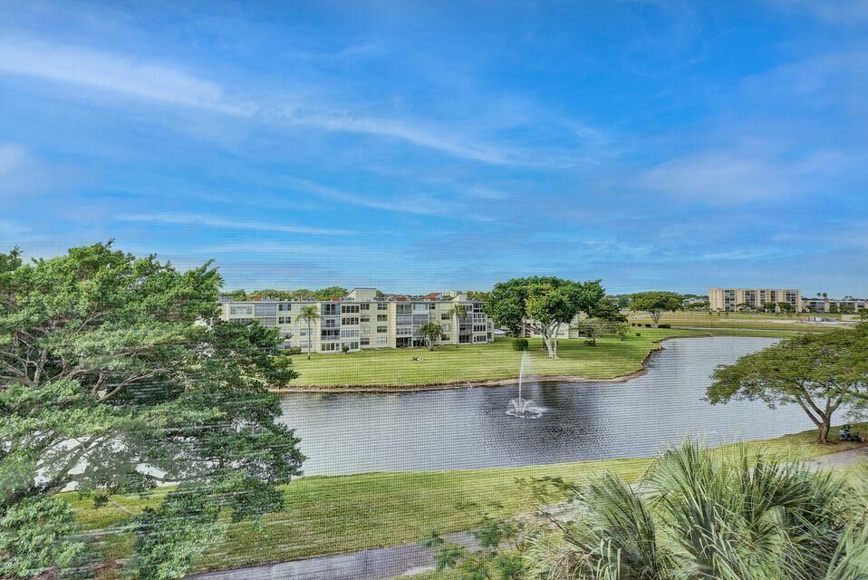 Property Photo: 14671 Bonaire Boulevard Apt 502 FL 33446