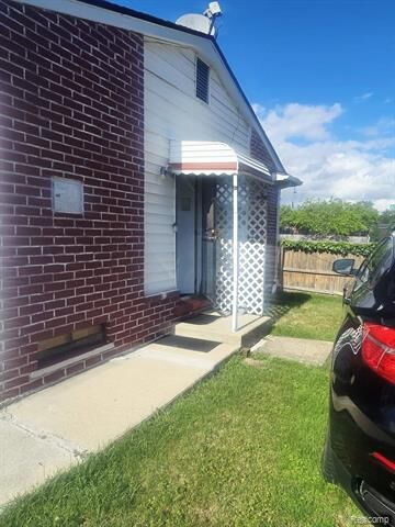 Property Photo:  11901 Bloom Street  MI 48212 