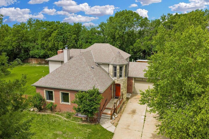 Property Photo: 13911 E Bayley Cir KS 67230-9112