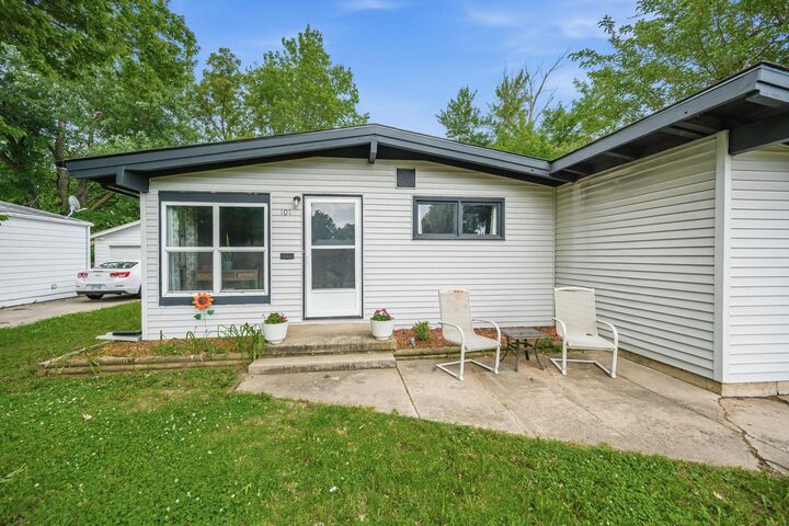 Property Photo: 101 E Springdale St KS 67037-1238