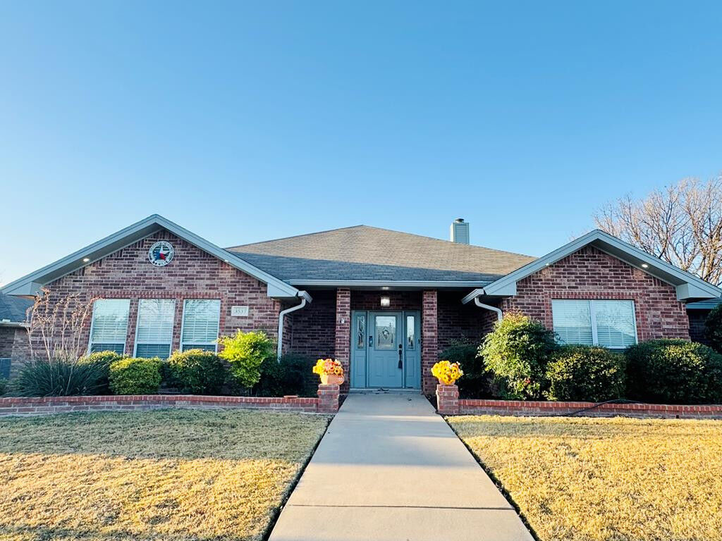 Property Photo:  3537 Grandview Drive  TX 76904 