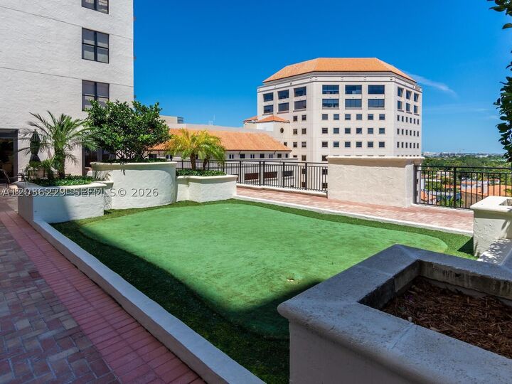 Property Photo:  888 S Douglas Rd 605  FL 33134 