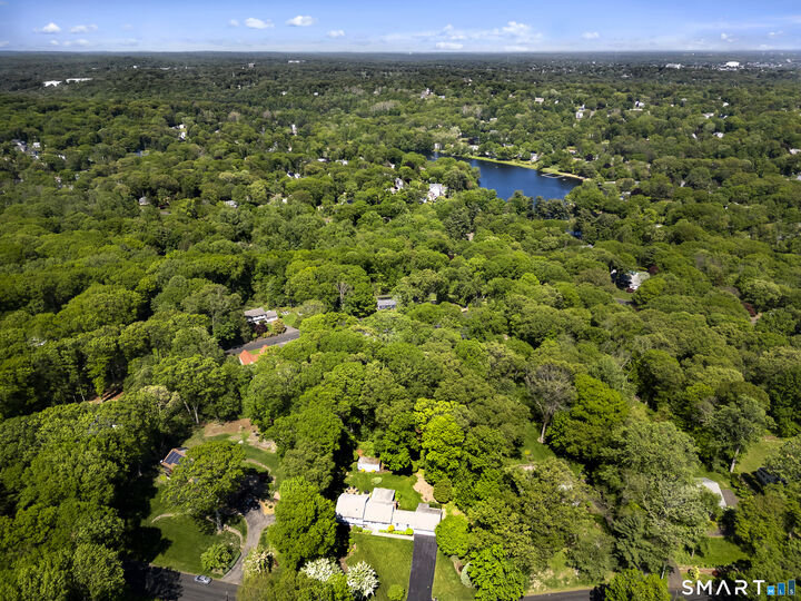 Property Photo:  470 Rock Ridge Road  CT 06824 