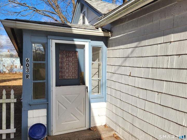 Property Photo:  603R Center Street  CT 06040 