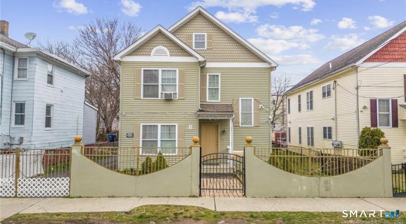 Property Photo:  13 Button Street  CT 06519 