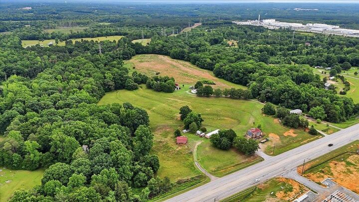 Property Photo:  2740 &Amp 2750 Moore Duncan Highway ***  SC 29369 
