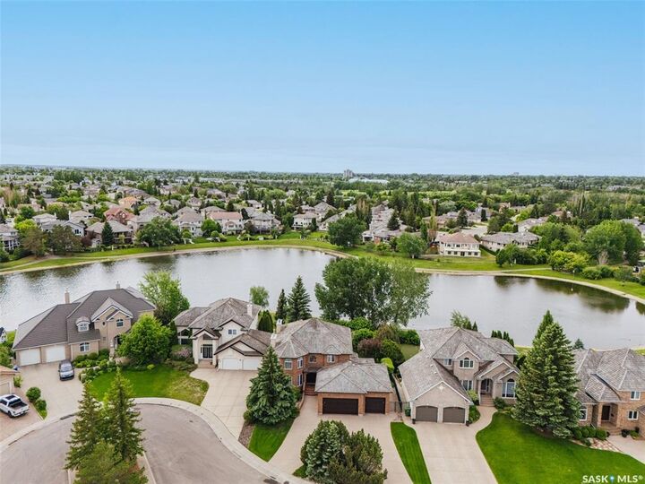 Property Photo: 811 Braeside View SK S7V 1A7