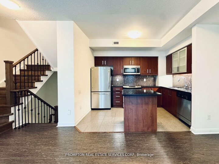 19 Anndale Drive Th10 — photo 1