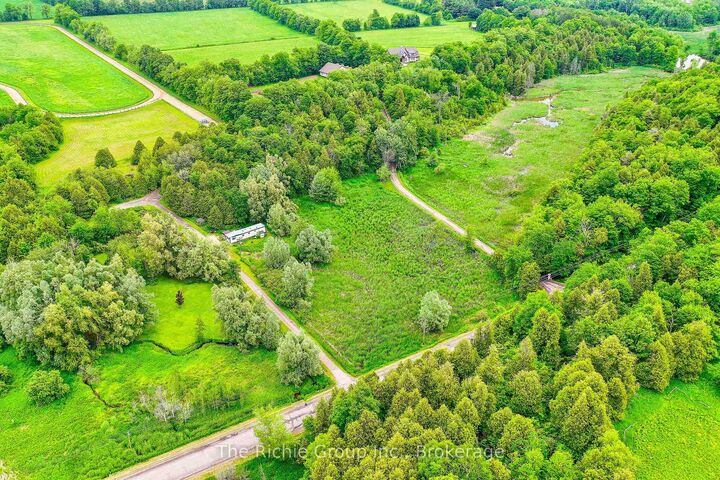 Property Photo: 18023 Horseshoe Hill Road ON L7K 2B8