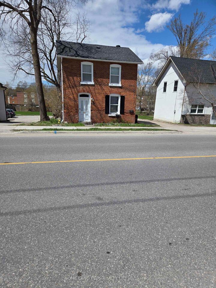 42 Penetang Street — photo 1